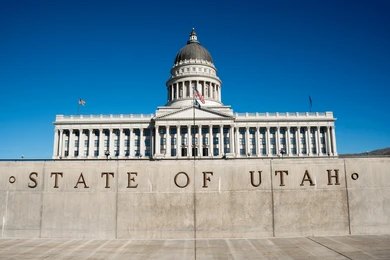 2293706621 Utah State Capitol building under a clear blue sky